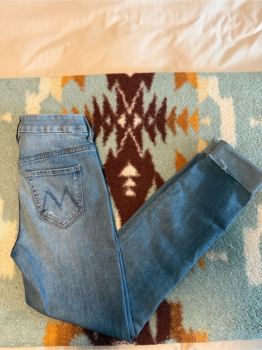 NEW NO TAGS MOTHER HIGH WAISTED LOOKER ANKLE FRAY AFTER THE HEARTBREAK JEANS 25